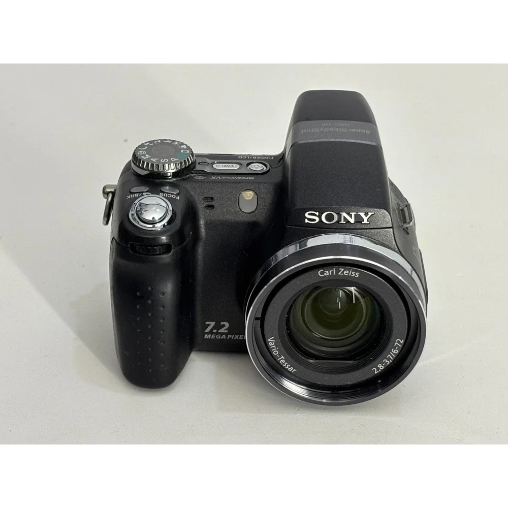 Sony Cyber-Shot DSC-H5 7.2 MP 12X Carl Zeiss Vario-Tessar‎ Digital Still Camera